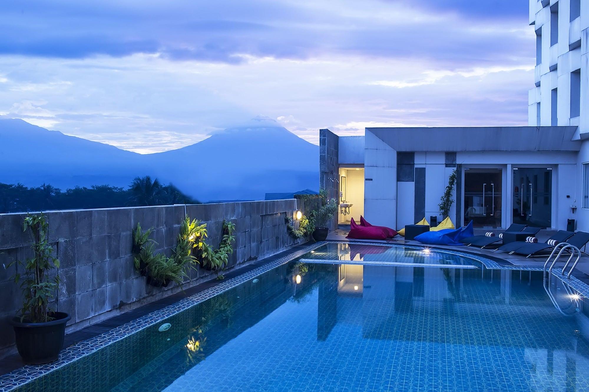Atria Hotel Magelang Eksteriør bilde