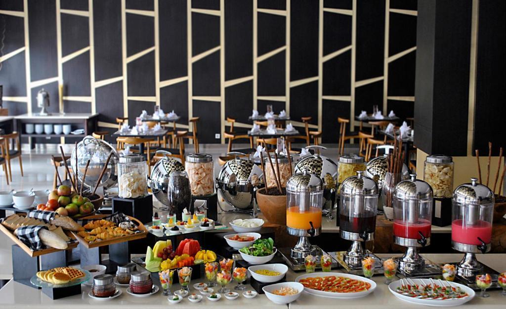 Atria Hotel Magelang Eksteriør bilde